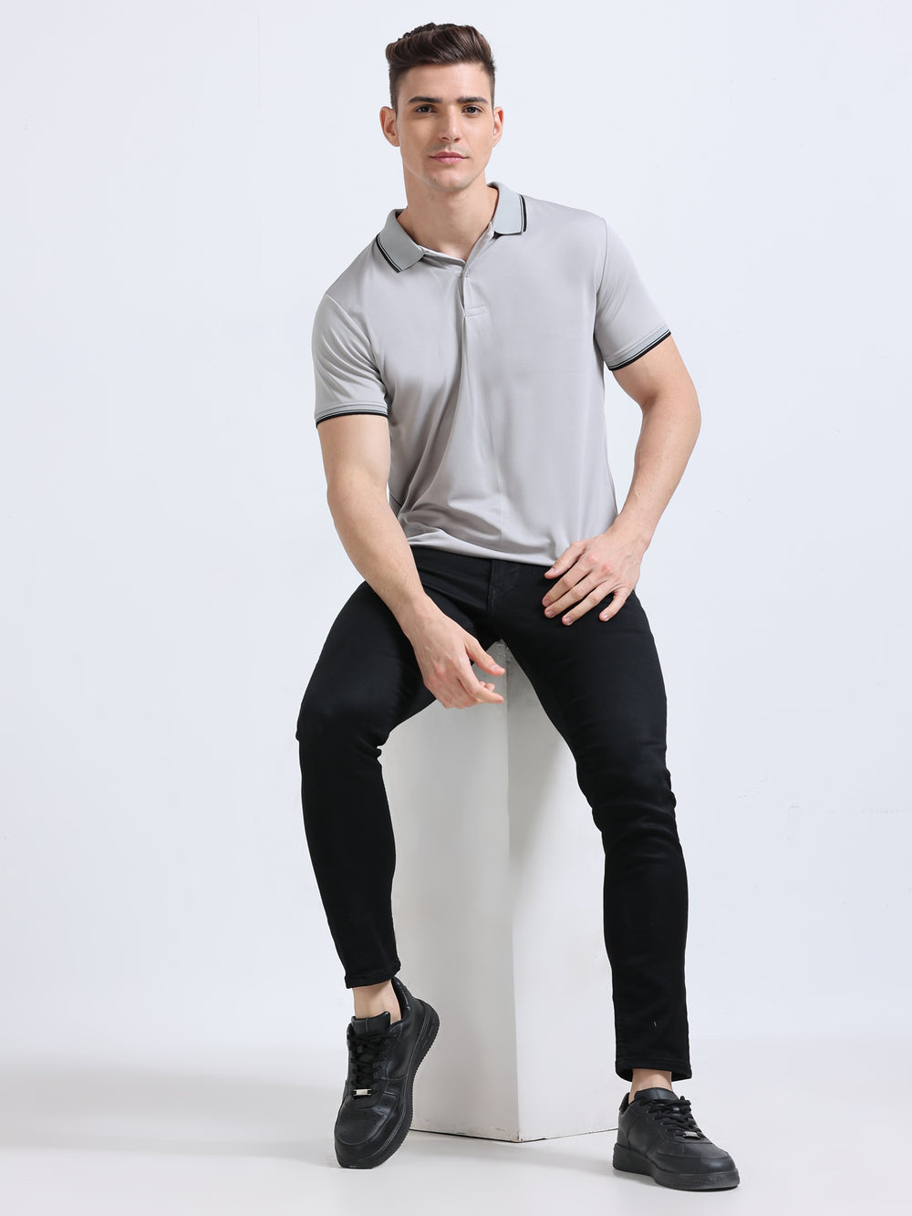 PrimoKnit Dotcell Polo - Light Grey with Black Tipping